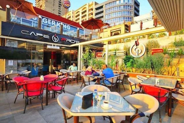 Cafe Pro's - Nile Lounge