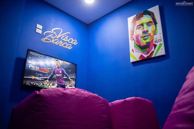 Vip playstation and cafe