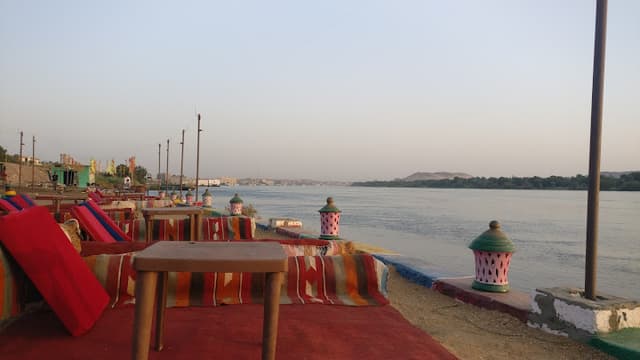 إبليس كافيه