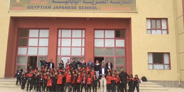المدرسة المصرية اليابانية بحي العقاد
