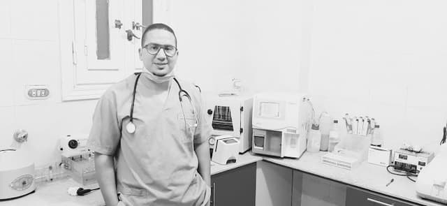 معامل أندلسية للتحاليل الطبية أ.د/أحمد فؤاد النجار طبيب بشري وإستشاري الباثولوجيا الإكلينيكية