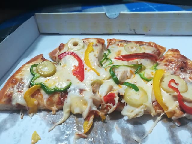 الشرق للمأكولات السورية