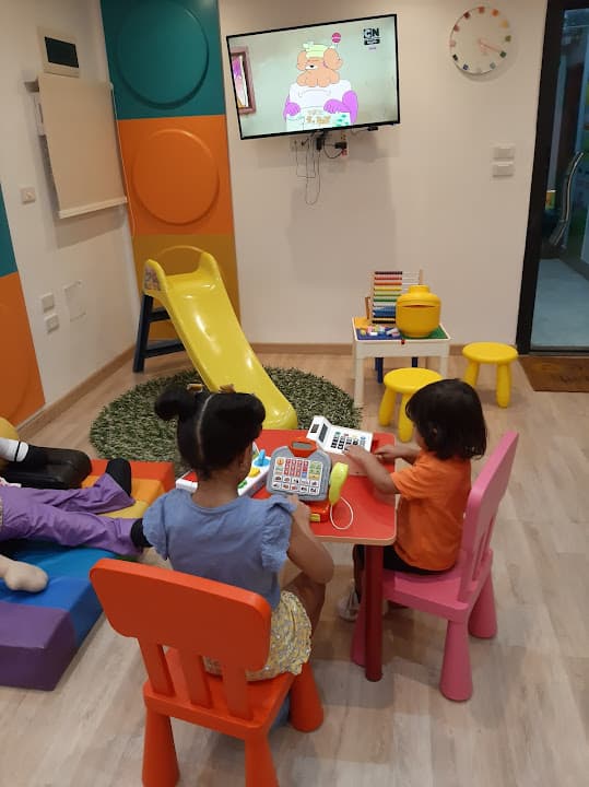 Dr. Eman Mahanna- Lego dental land