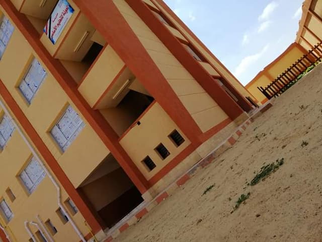 مدرسة العونه الابتدائية