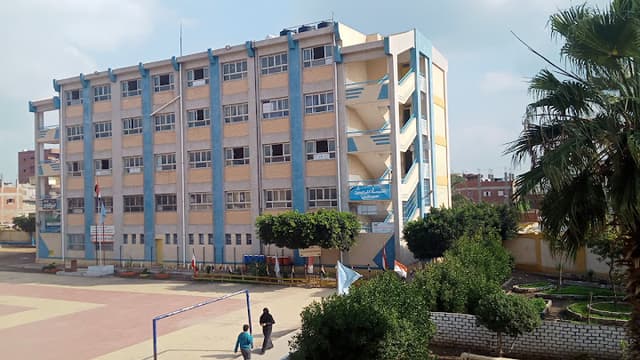 مجمع مدارس المرابعين