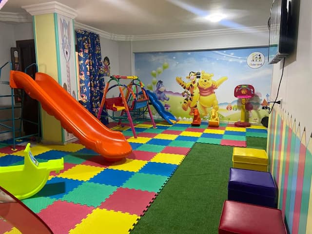 حضانه كندر. برج الحاج عوض يوسف