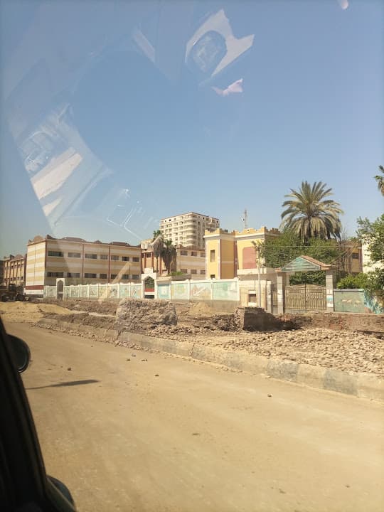 Industrial secondary school for girls