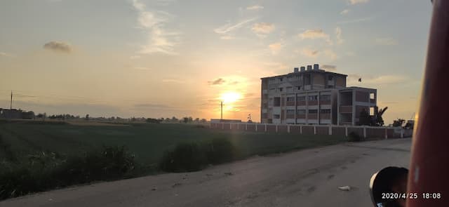 مدرسة صروة الابتدائية