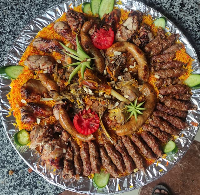 مطعم حضرموت المعز