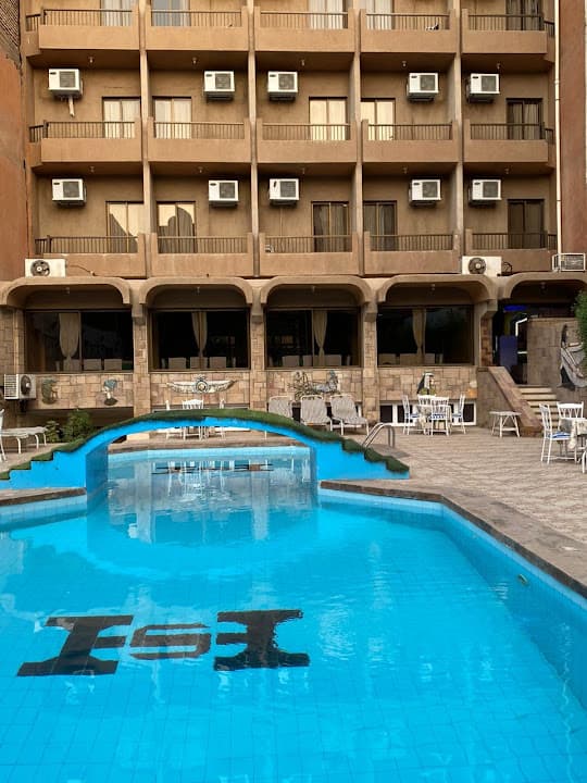Shady Hotel