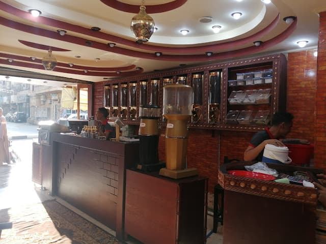 السلطان حكم كافي Elsultan Hakam Cafe