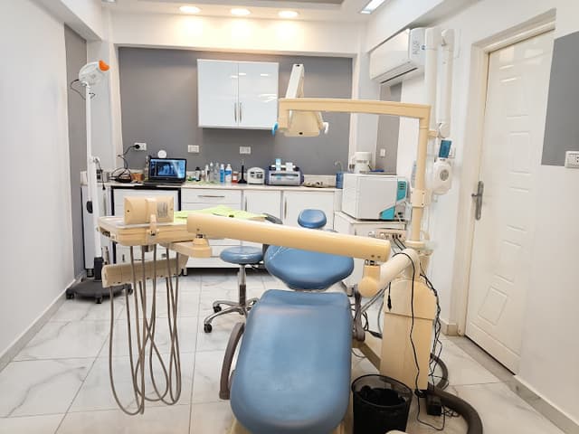 Royal Dental House - Dr.Ahmed Hassan Abdelhafiz