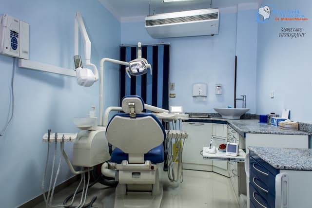 Royal Smile Dental Clinic / Dr Mikhail Makram