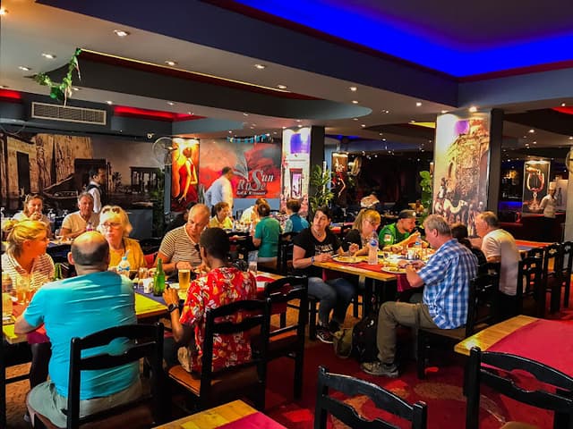 SunRise Bar & Restaurant Luxor