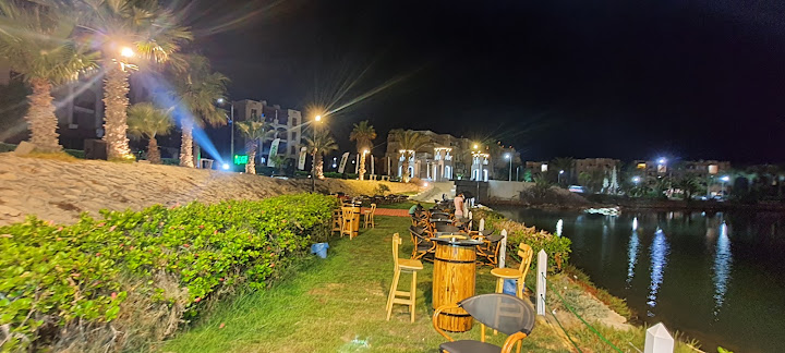 Negro (cafe&restaurant)