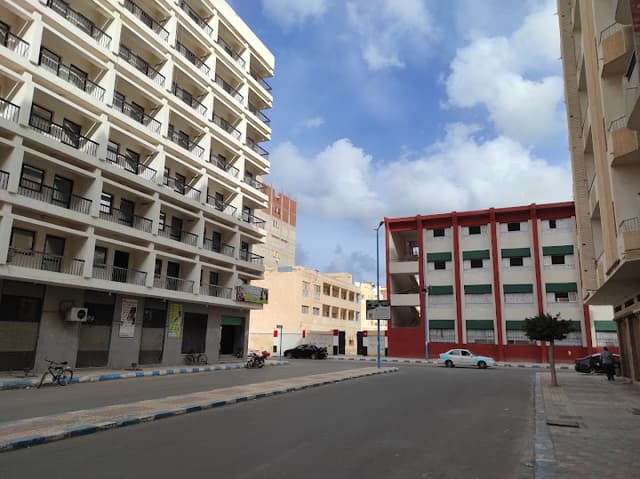 مدرسه الشهيد المعناوي