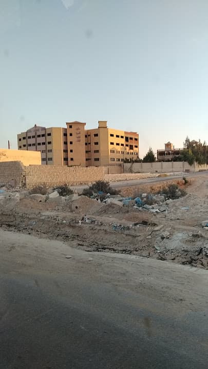 مدرسة الحرية الخاصة لغات