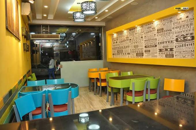مطعم ديلي Deli Restaurant