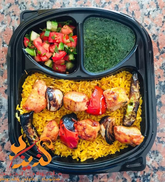 مطعم لذيذ للمشويات