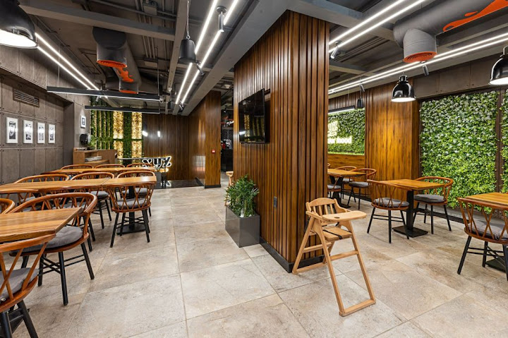 XYZ RESTAURANT