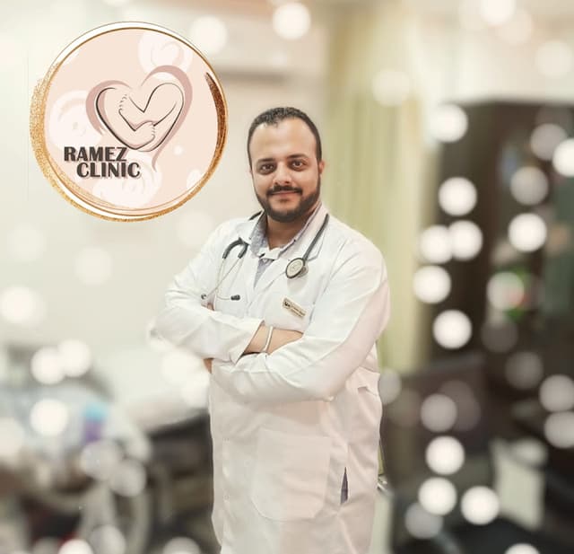 د.رامز الجيار أخصائي أمراض النساء والتوليد