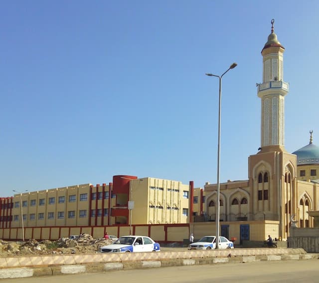 المدرسة المصرية اليابانية بحي العرب