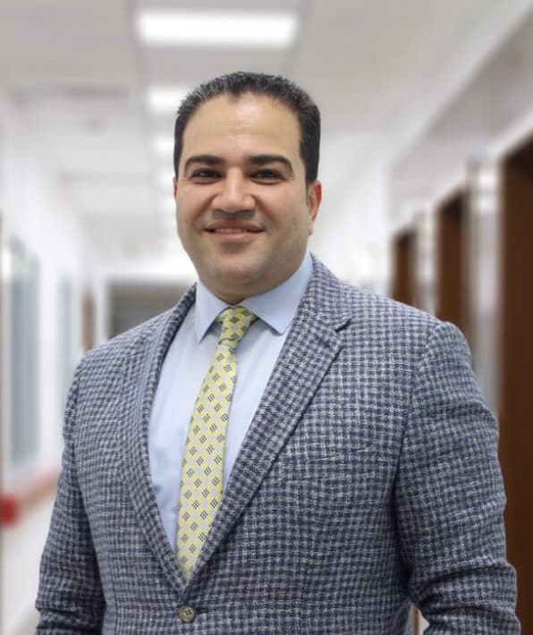 عيادة د محمد السنافيري -جراحة المخ و الاعصاب و العمود الفقري و القسطرة المخية