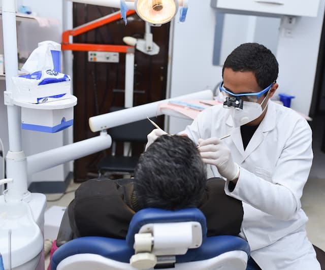 عيادة د.اسلام محمد لطب الفم والاسنان