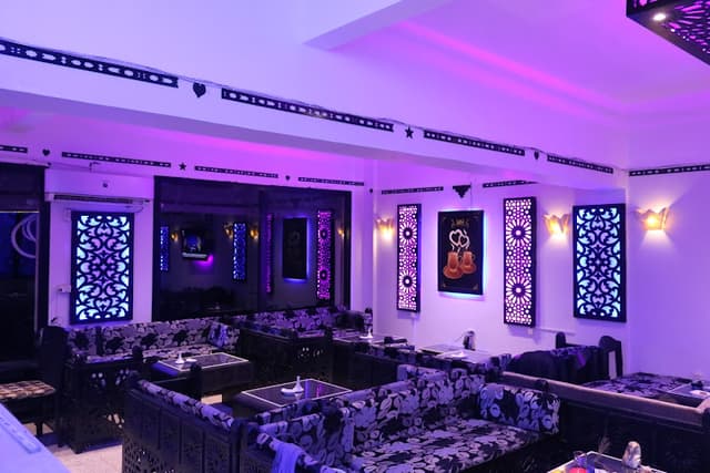 GRANADA Cafe جرانادا كافية