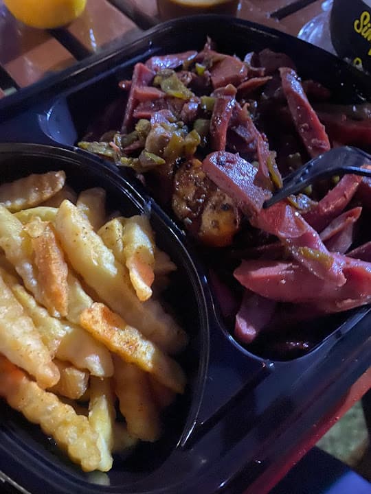 مطعه عالفحم