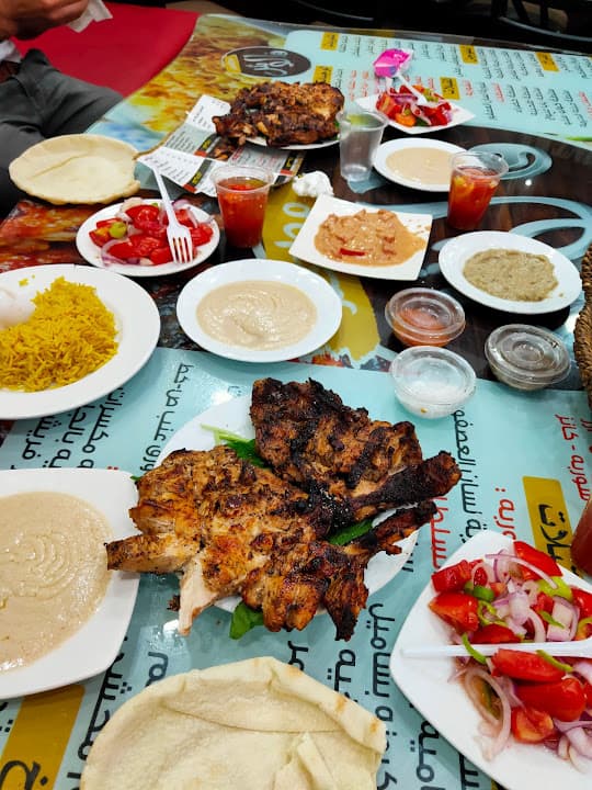 مطعم كباب قالوش
