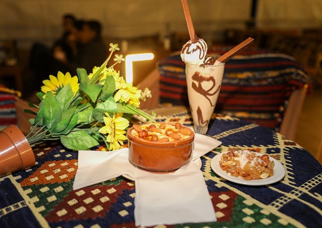 كافيه خان خاتون / Khan Khatoon Cafe