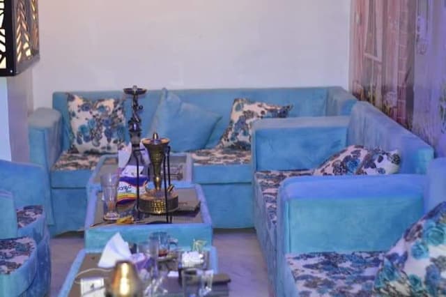 كافية التالتة يمين