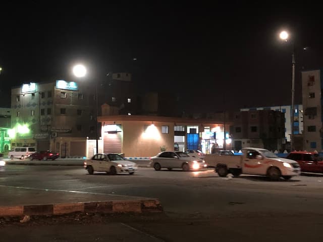 مستشفي الخلفاء الراشدين