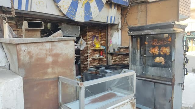 مطعم عم عبده للفراخ والساندوتشات