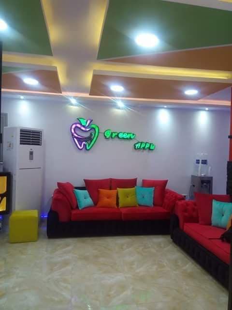 د/وليد عبدالرحمنGreen Apple dental Clinic