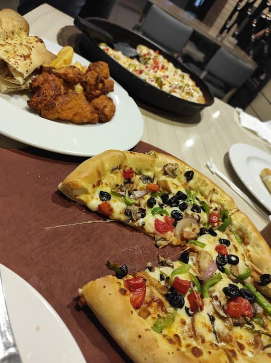 Pizza Hut-بيتزا هت