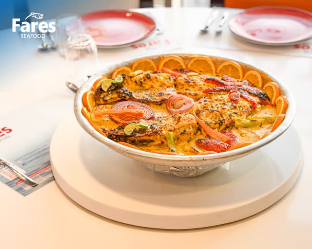 مطعم فارس للمأكولات البحرية (Fares seafood)