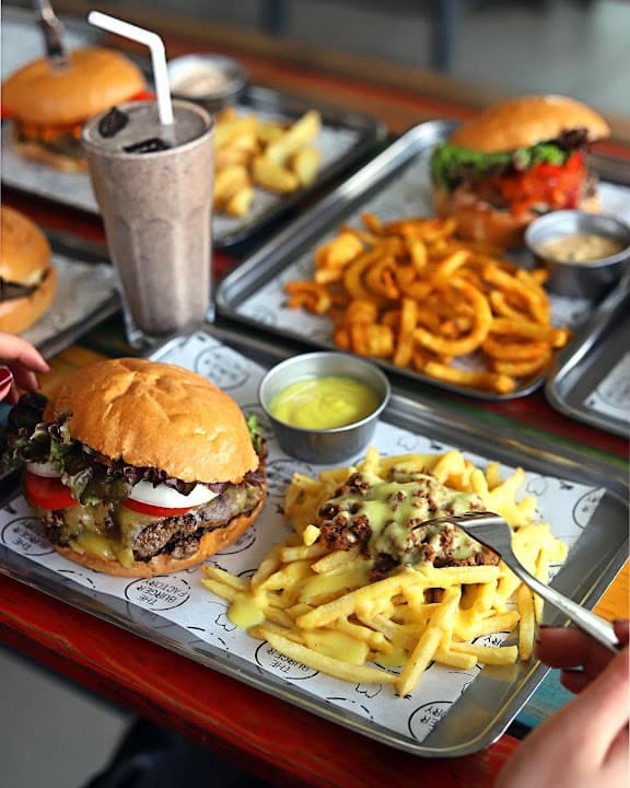 The burger factory - ذا برجر فاكتوري