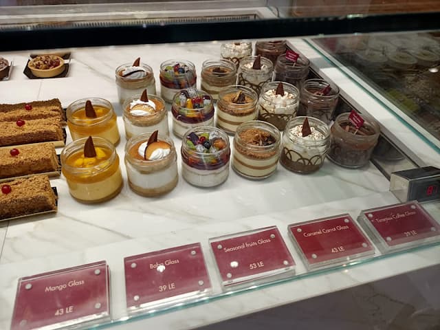 MR. BAKER - مستر بيكر