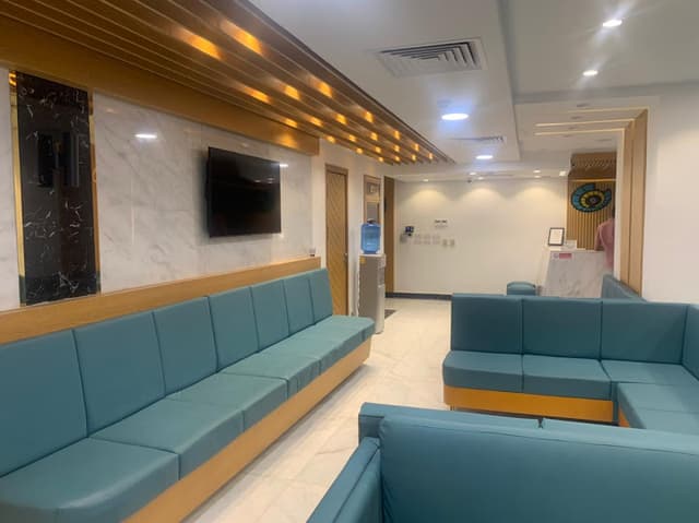 مركز إشراق لجراحات العيون والليزر