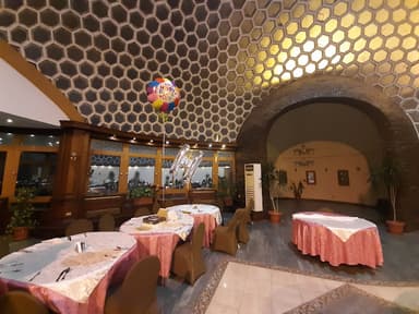 Levels Restaurants & Cafes