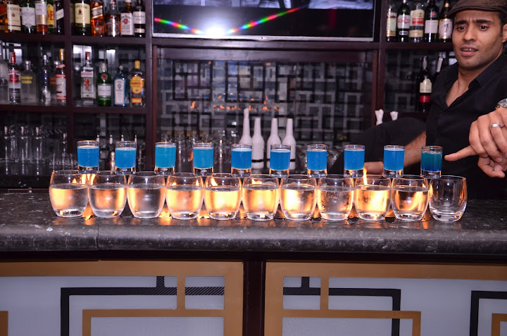 Vintage Bar & Lounge - فينتج بار