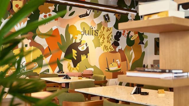 Juli’s Restaurant & Cafe