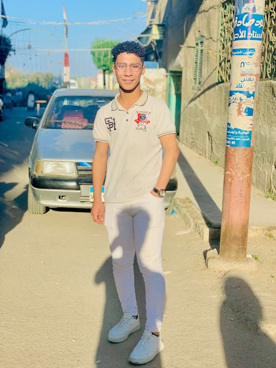 Ahmed Elref3y احمد سمير