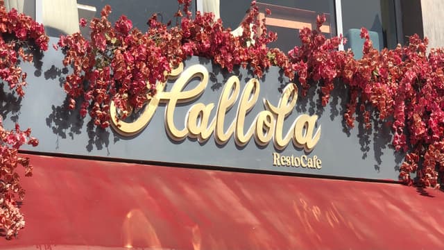 Hallola RestoCafe
