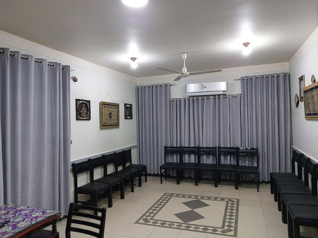 مركز د/ محمد بسام للنساء و التوليد