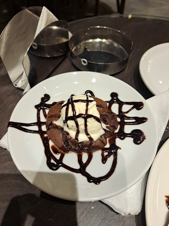Roasters Coffee house and Tea time - روسترز كوفي هاوس
