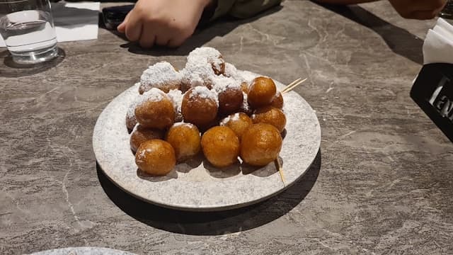 Latino restaurant - لاتينو