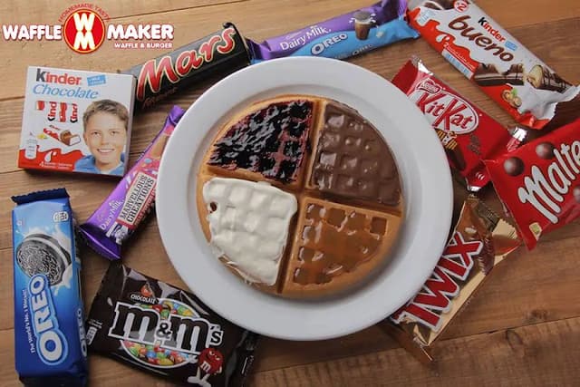 Waffle maker - وافل ميكر